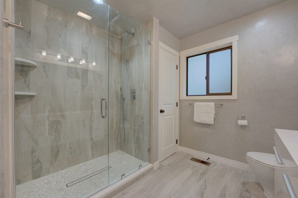 Binswanger Glass Frameless Shower