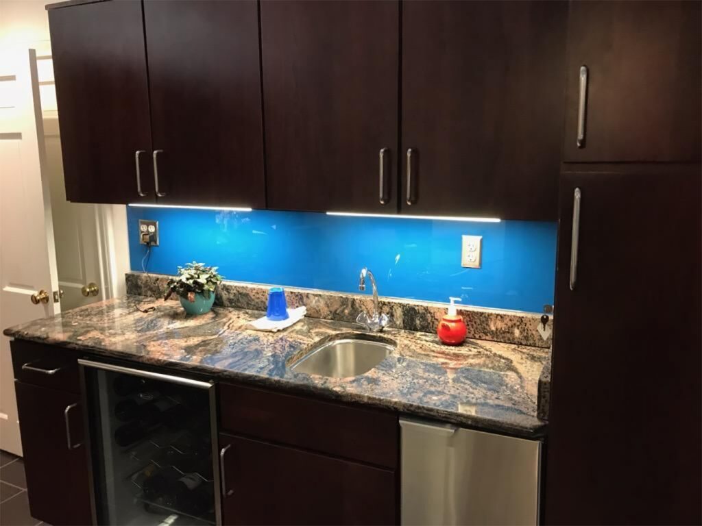 Binswanger Glass Kitchen Backsplash
