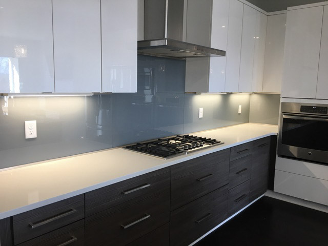 Binswanger Glass Kitchen Backsplash