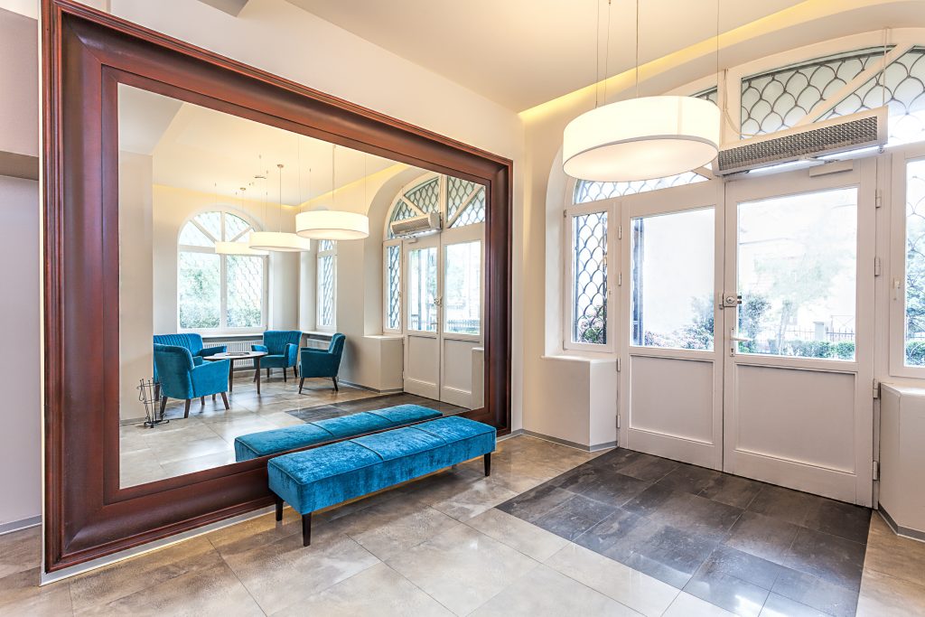 Binswanger Glass - Mirror Wall