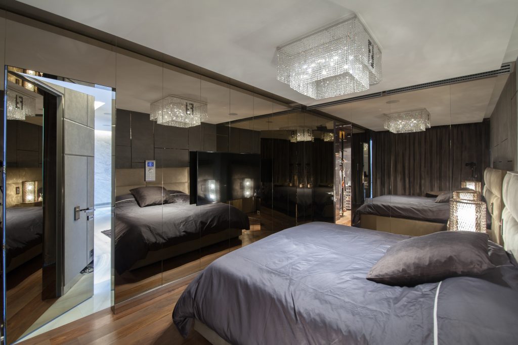 Binswanger Glass - Mirror Wall