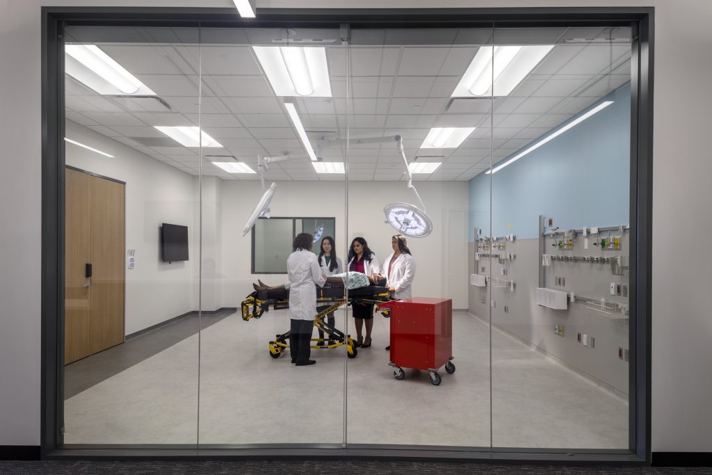 Binswanger-Glass-UH-Simulation-Center