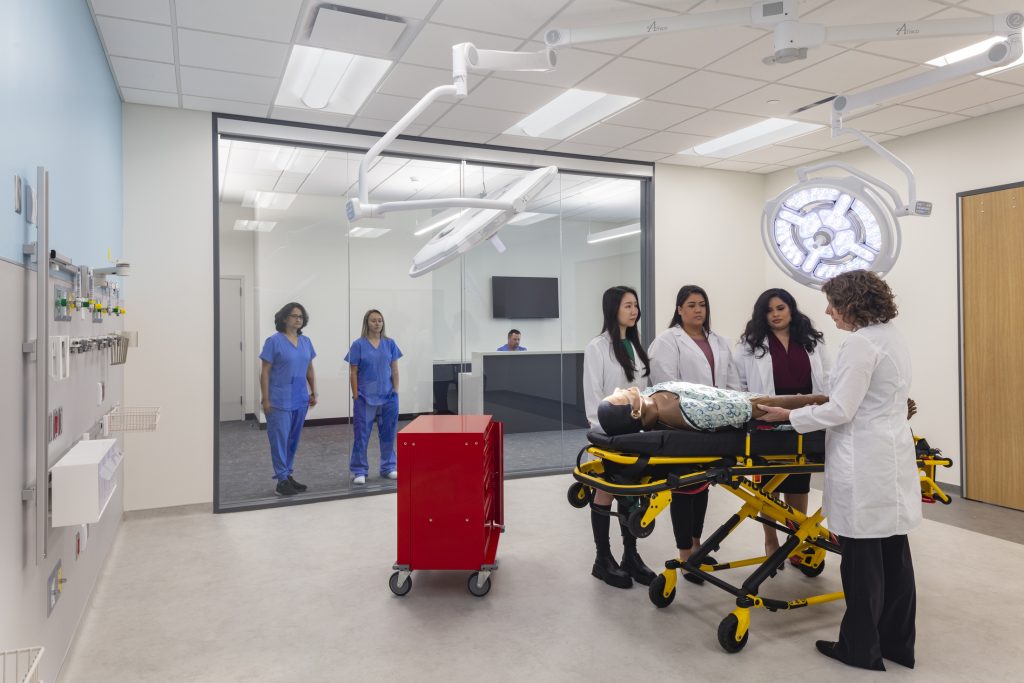 Binswanger-Glass-UH-Simulation-Center