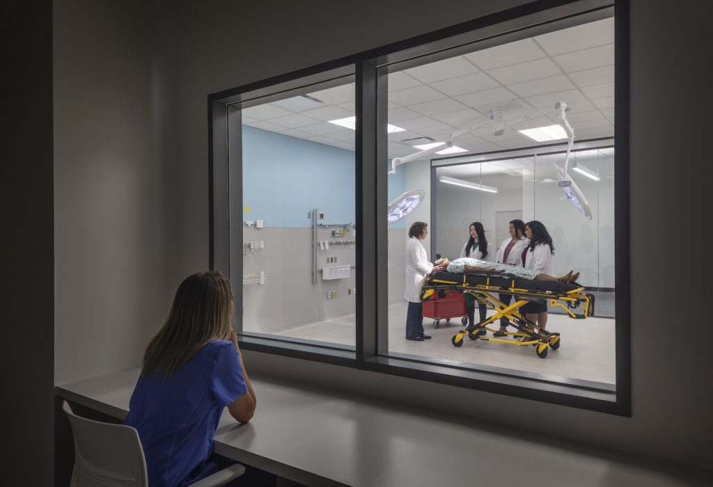 Binswanger-Glass-UH-Simulation-Center