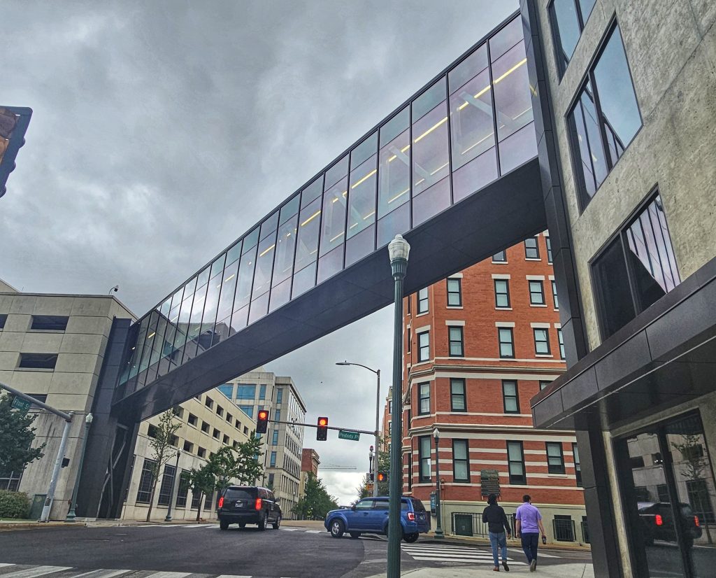 Autozone Skybridge Binswanger Glass Memphis Tn