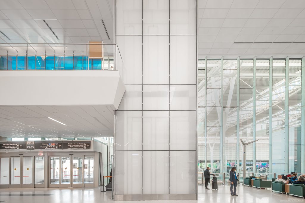 George Bush Intercontinental Airport ITRP - Binswanger Glass
