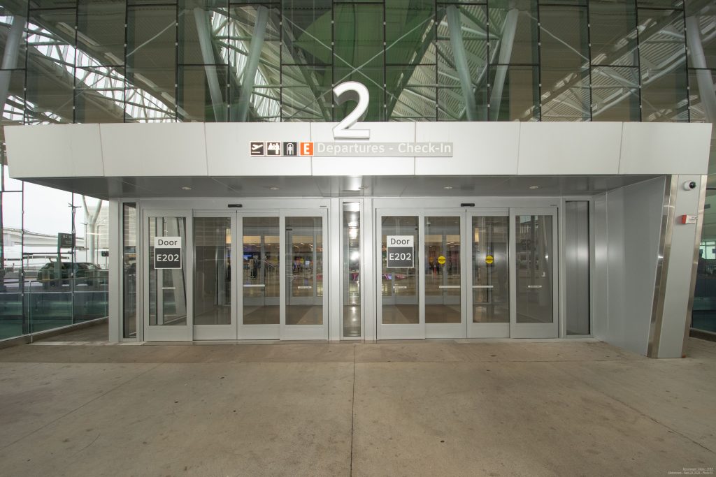 George Bush Intercontinental Airport ITRP - Binswanger Glass