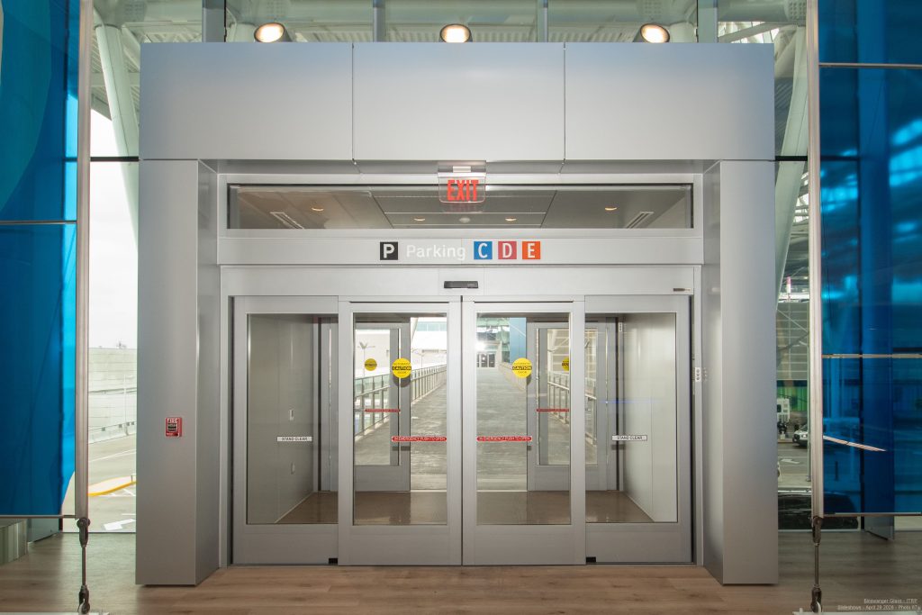 George Bush Intercontinental Airport ITRP - Binswanger Glass