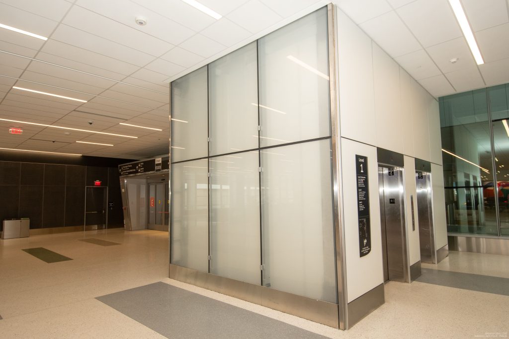 George Bush Intercontinental Airport ITRP - Binswanger Glass