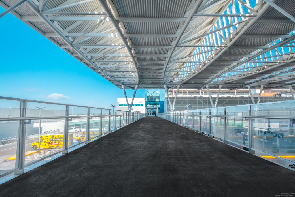George Bush Intercontinental Airport ITRP - Binswanger Glass